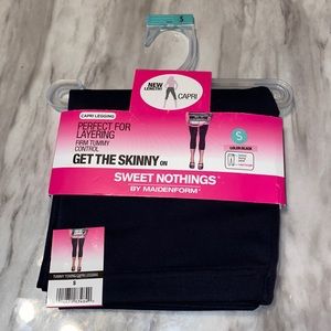 Maidenform Capri Leggings